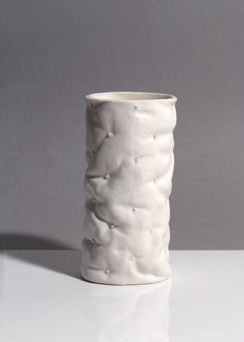 Image of Tight Padding Oval Vase