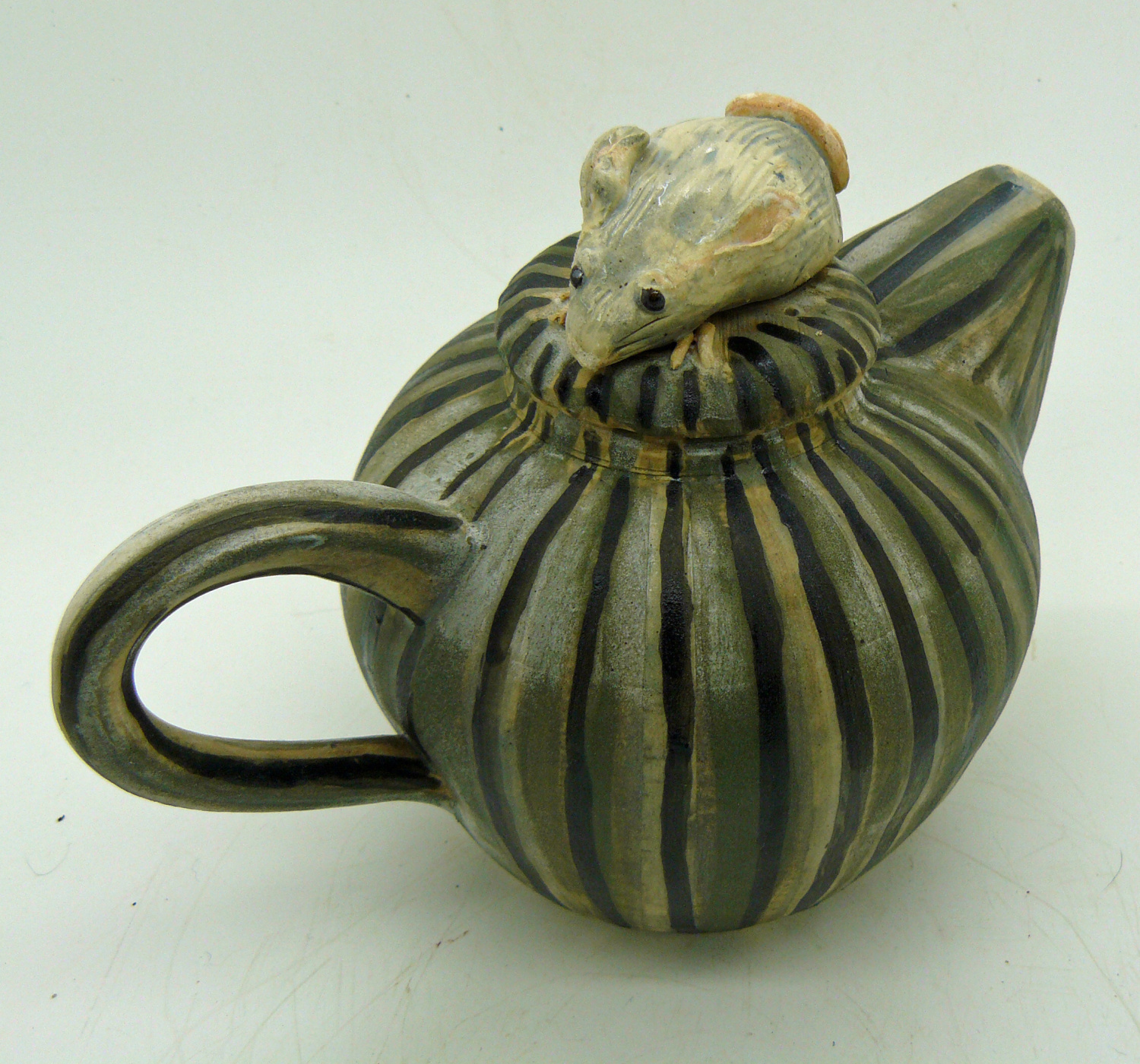 Mouse Teapot by Catherine Boyne-Whitelegg