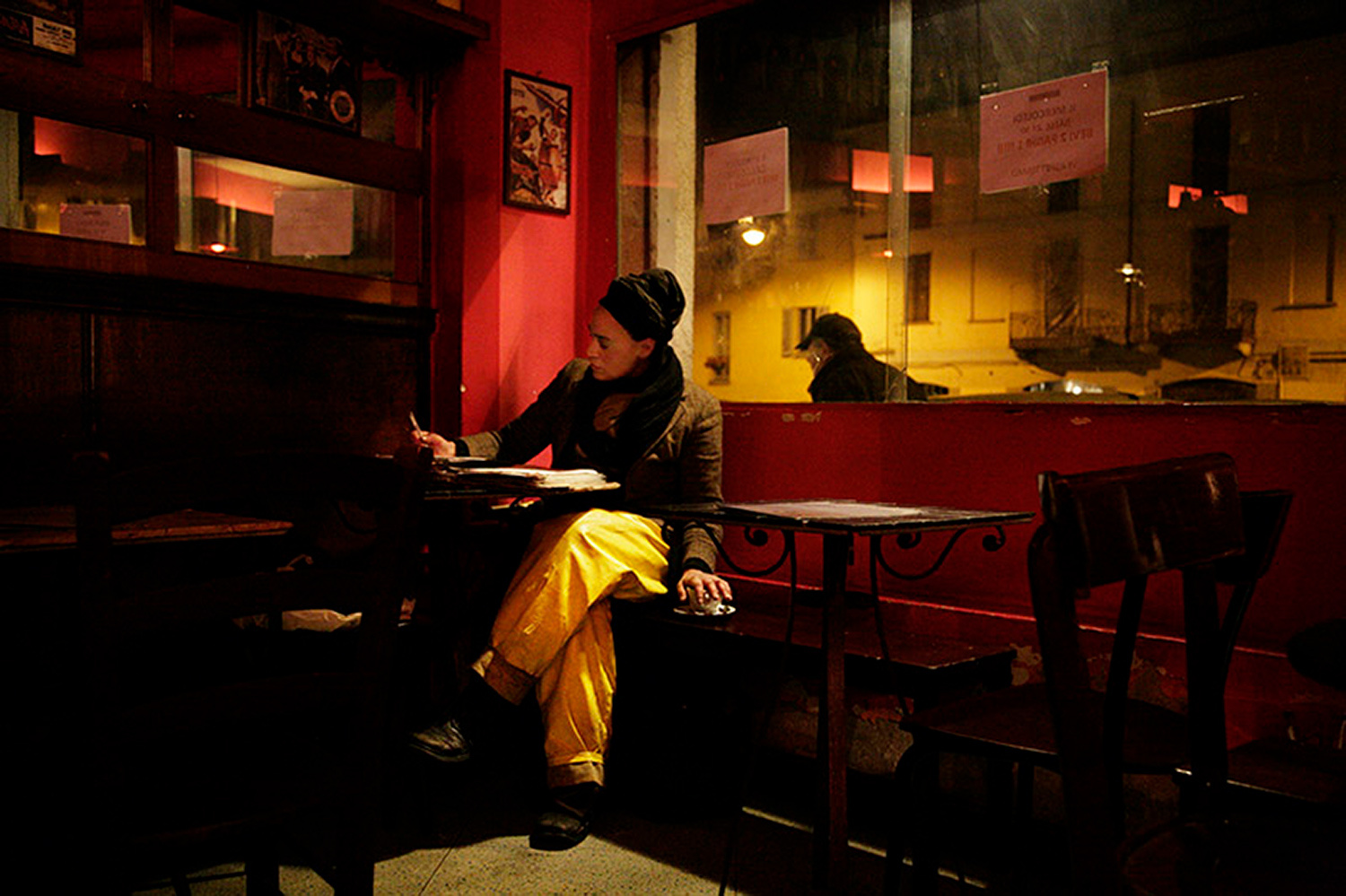 Barlife: The Girl with the Yellow Trousers by David Morris