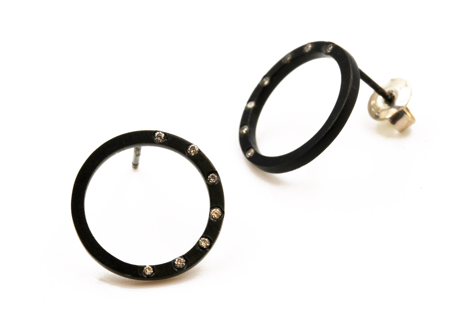 Earrings, Circle by Daphne Krinos