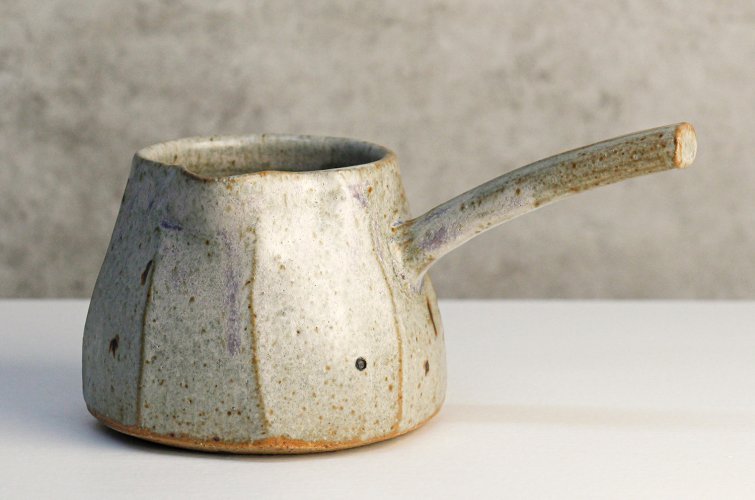 Faceted Sid-handled Pourer