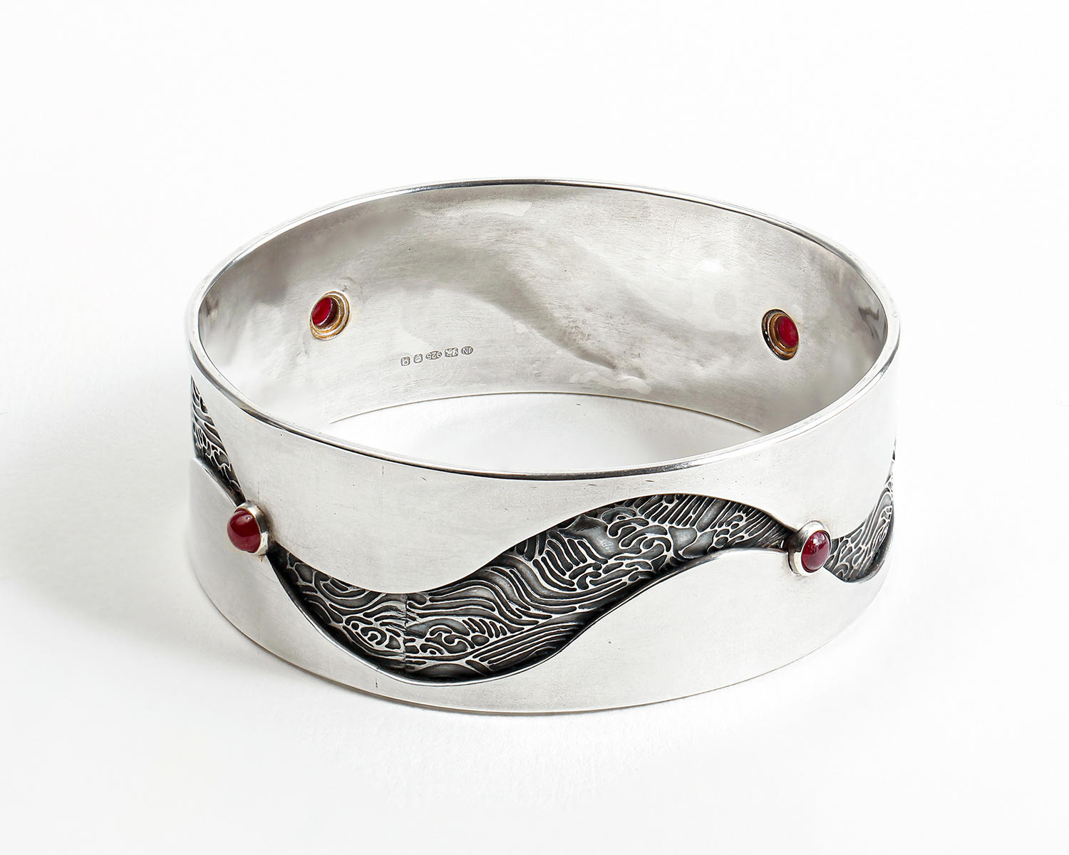 Bangle by Jill Newbrook