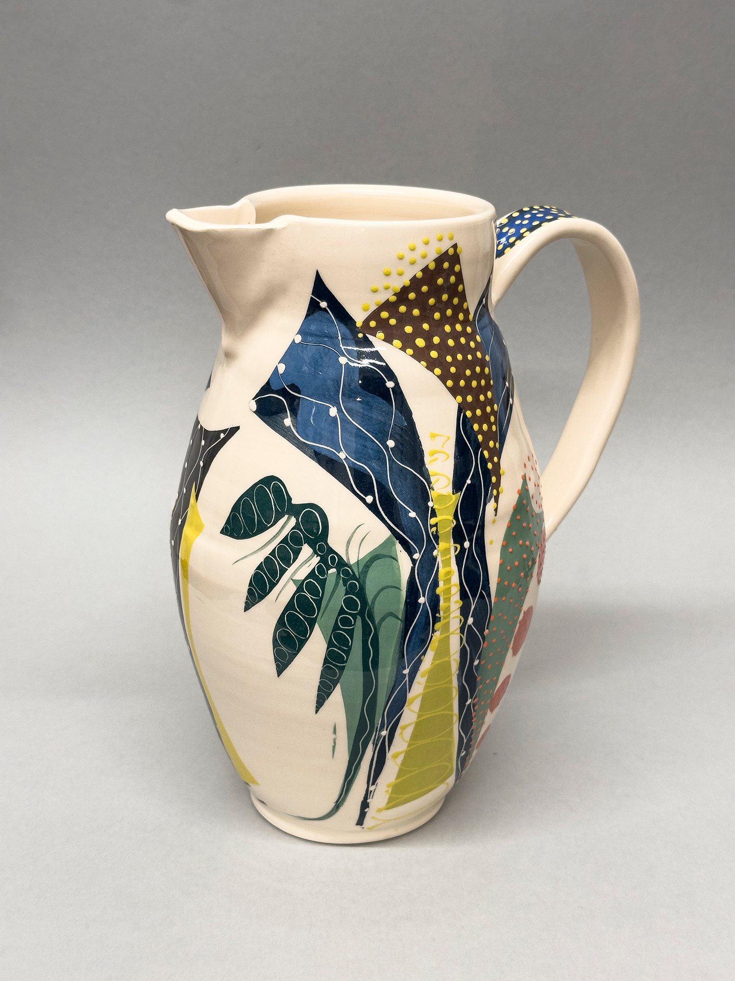 Large Cuved Jug 'Spring 24' by Irena Sibrijns