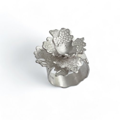 Star Rosette Ring