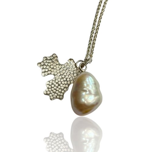 Fragment Pearl Pendant