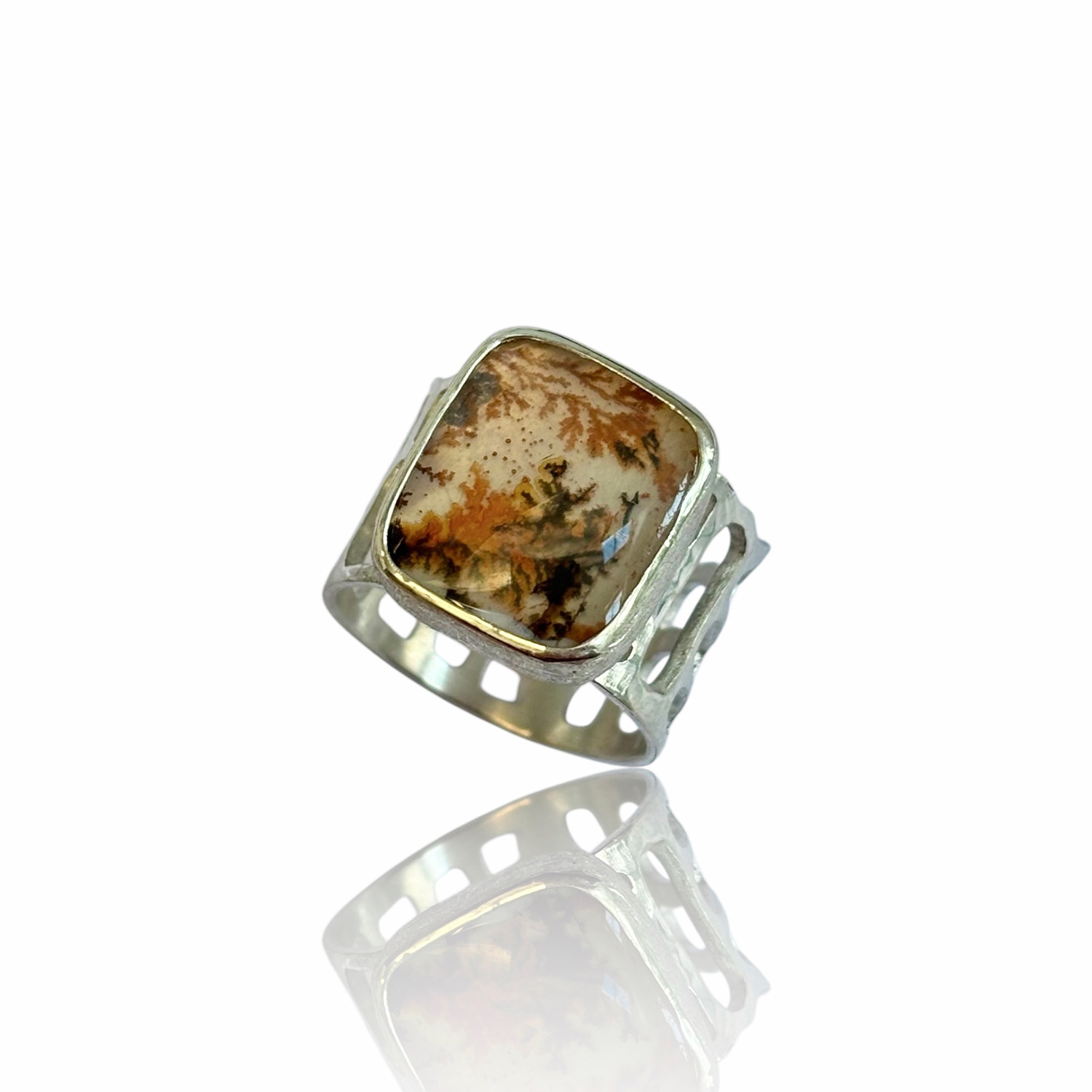 Ramalina Agate Ring by Kate Bajic