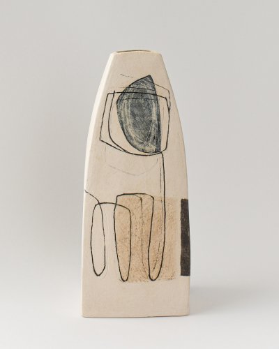 Narrow Tapered Vessel