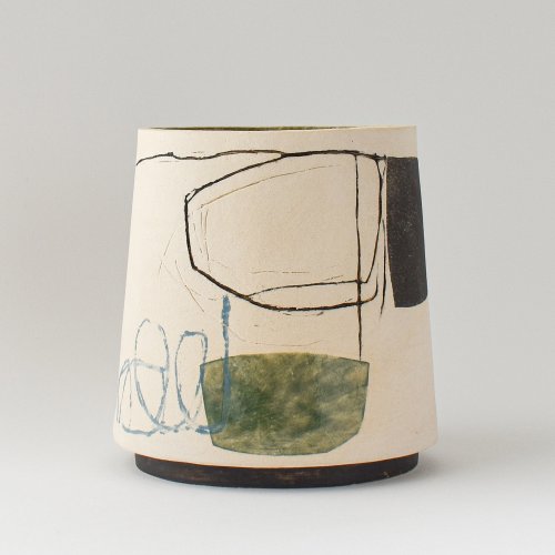 Tapered Oval with Foot
