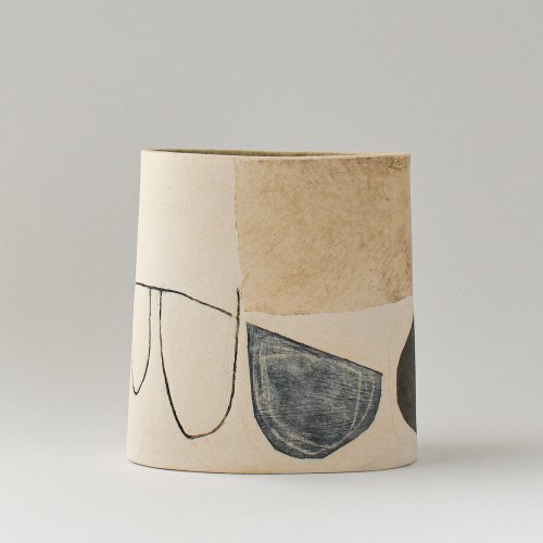 Medium Narrow Oval