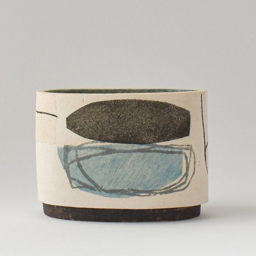 Small Oval with Foot