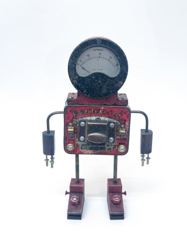 Image of Gen One Robot -'Little Red Bot'