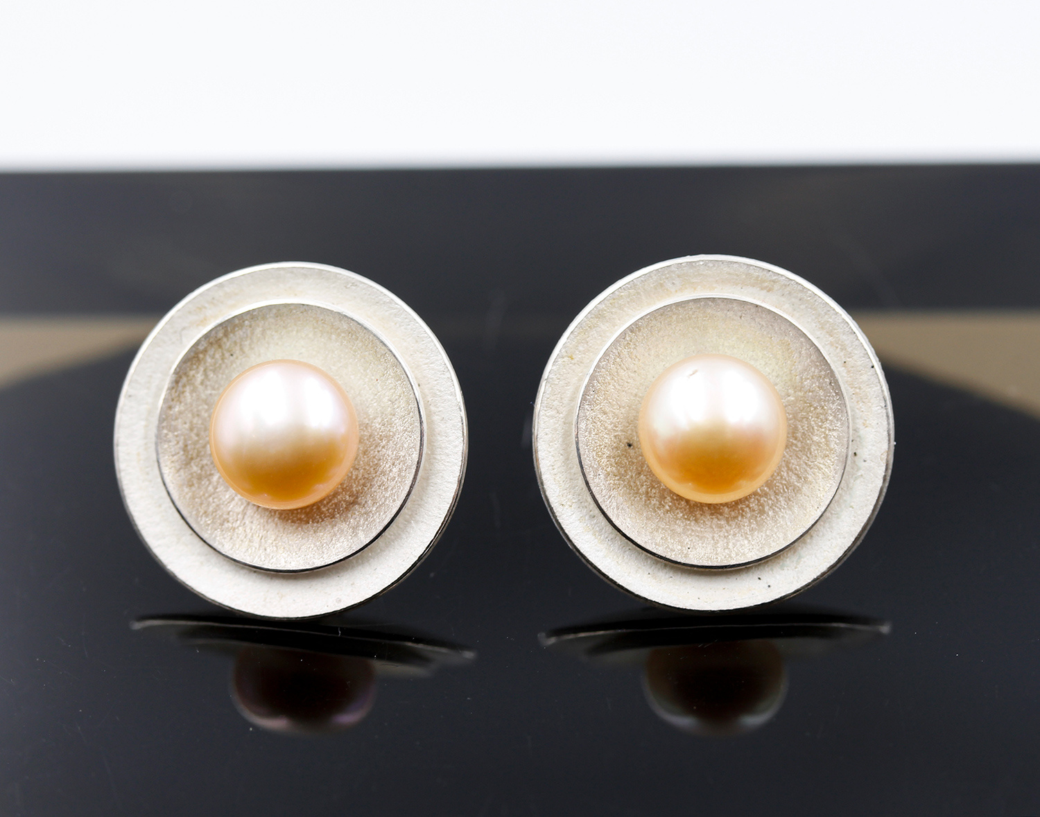Earrings, Double Disc by Catherine Mannheim