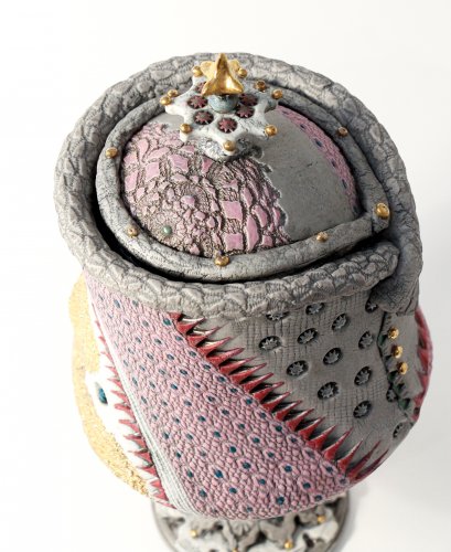 Lidded Container by Pam Schomberg - alternative image