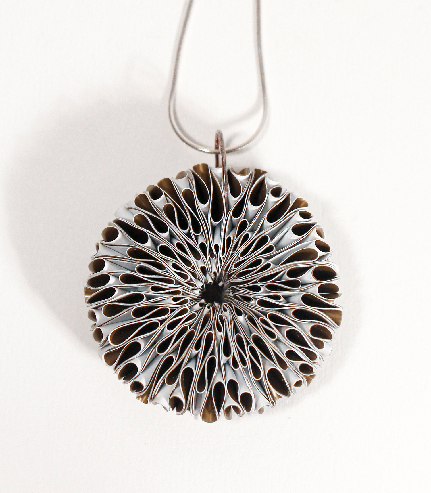 Necklace, Large Daisy by Rachel Darbourne