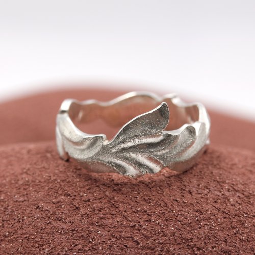 Acanthus Ring I