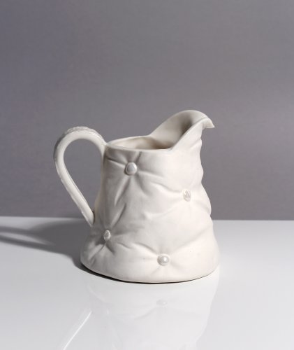 Deep Padding Jug