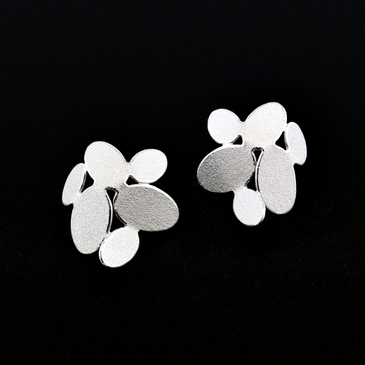Mixed Oval Flower Earrings by Misun Won