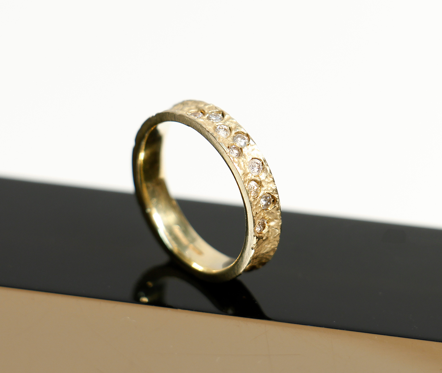 Ring by Susi Hines