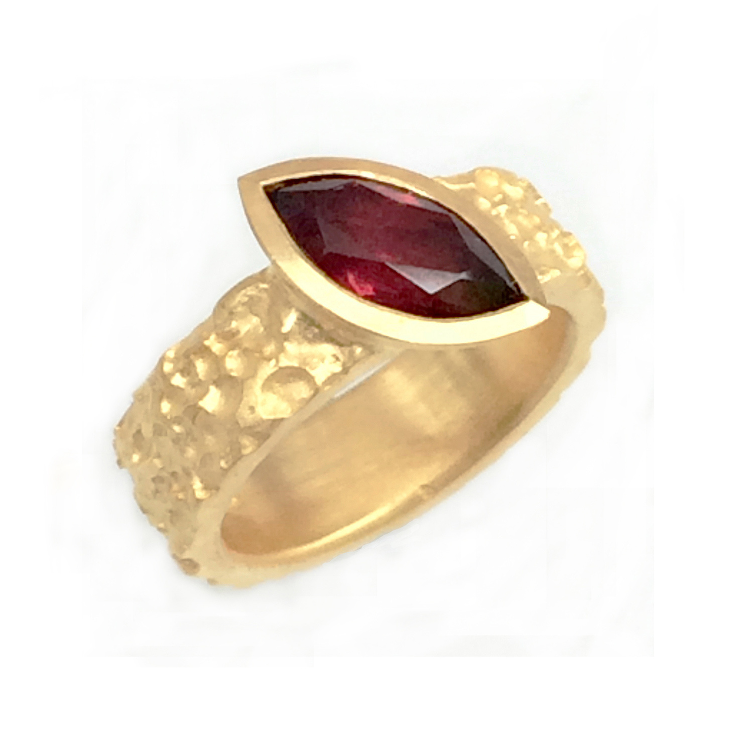 Ring by Susi Hines