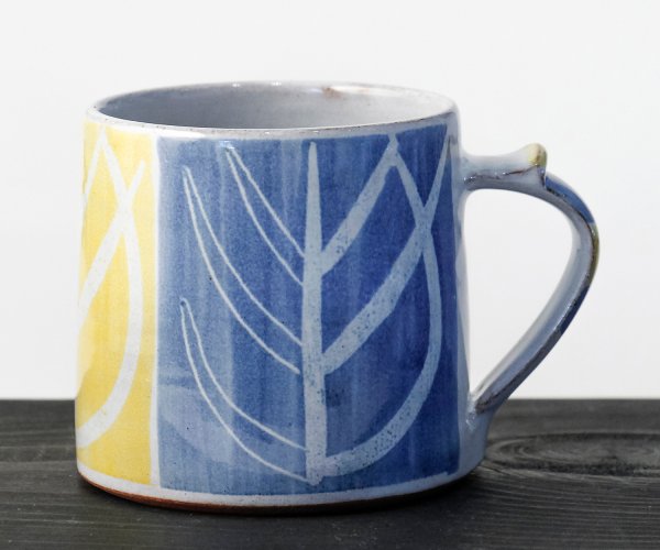 Small Tree Design Mug - light blue and yellow